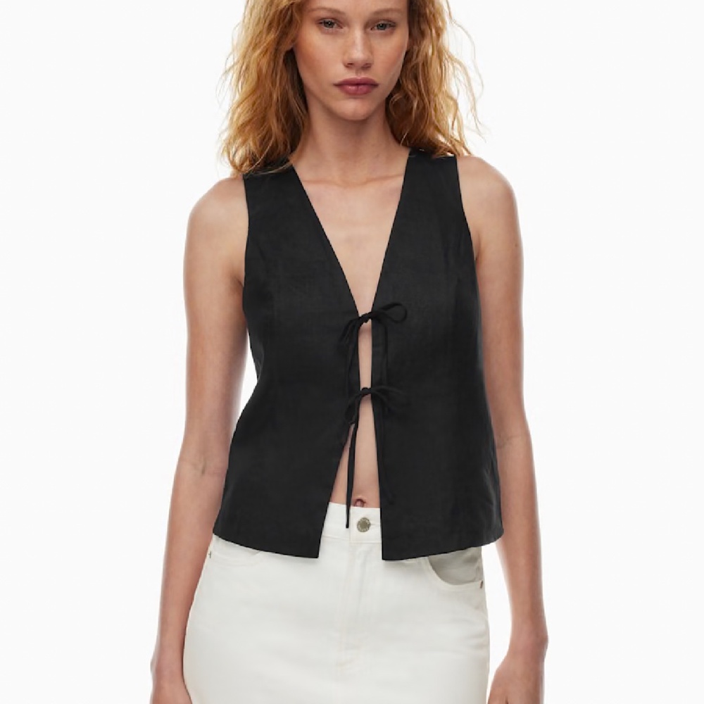 EUC ARITZIA x WILFRED - Windsor Black Linen Top, 4